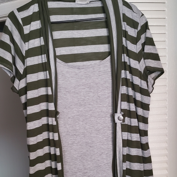 Cute 2 piece tank/jacket - Picture 1 of 1